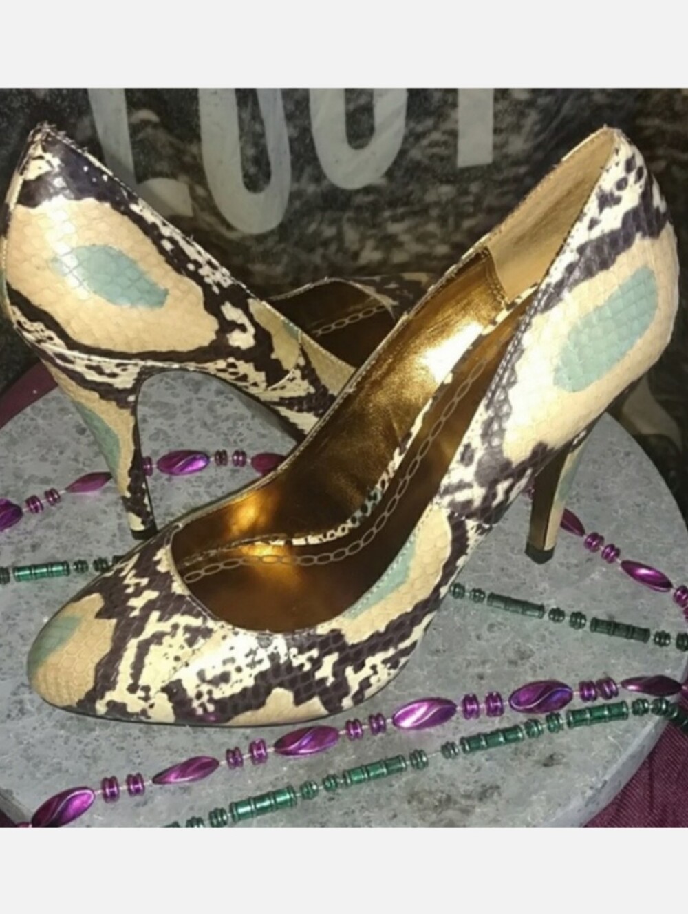 CHARLES DAVID Gold Sole Snakeskin Pumps Size 7